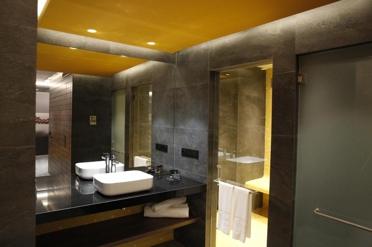 Hotel Luve Сан-Антонио-де-Бенахебер Экстерьер фото